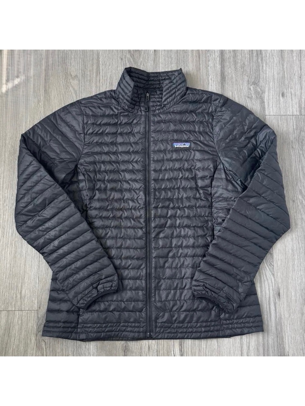 Patagonia Women’s Size Large Ultralight Down Shirt Insulated Full Zip Jacket!